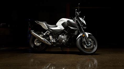 2017 Honda CB300F ABS Review