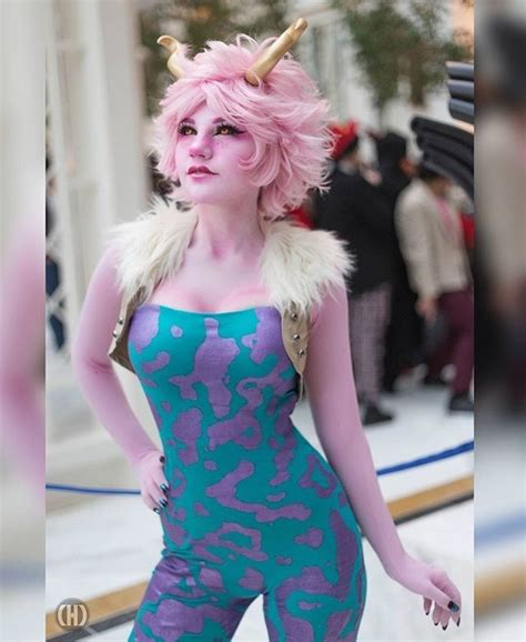 Mina Ashido Cosplay Cosplay By Asmileandasong Photographer Dariendhester Katsu