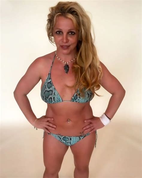 Britney Spears Bikini Body Swim Style Through The Years Photos Us Weekly