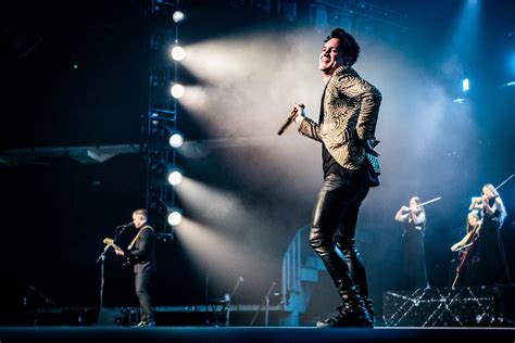 Nieuwe single Panic! At The Disco - "Into the Unknown"