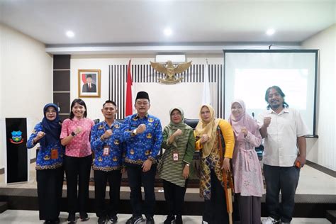 Garut Jadi Tuan Rumah Diskusi Uji Coba Buku Panduan Layanan Bagi