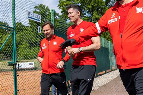 Sports Illustrated Robert Lewandowski to najlepszy piłkarz świata