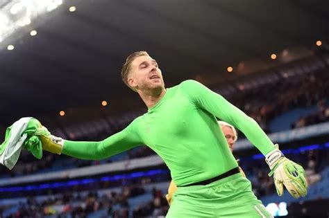 West Ham goalkeeper Adrian vows to get his namesake beers in if Hammers beat Tottenham - Irish ...