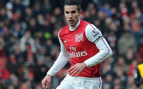 Former captain linked with shock Arsenal return, wants London move ...