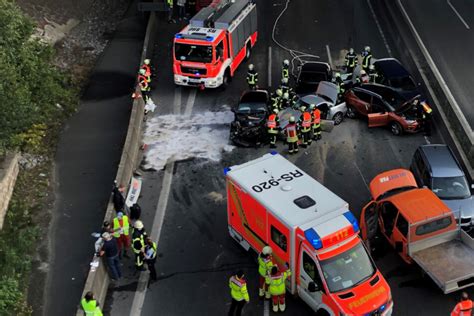 Unfall A Heute Gestern Aktuelle Unfallmeldungen Von Der A Tag