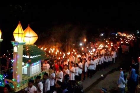 Menyambut Dan Merayakan Kemenangan Lebaran Begini Tradisi Malam Takbiran Idul Fitri Di 8 Negara