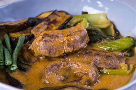 Filipino Kare Kare Clearance