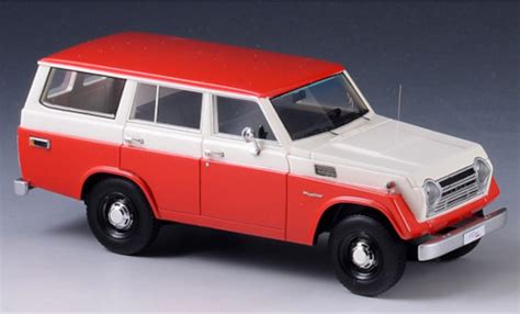 Miniature Toyota Land Cruiser First Models Fj Rouge Blanche