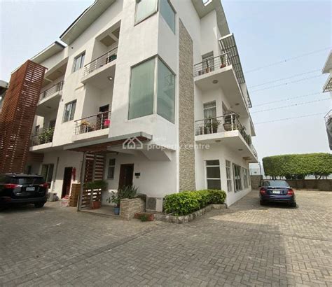 For Sale Luxury Water Front Bedroom Flat By D Closs Banana Island