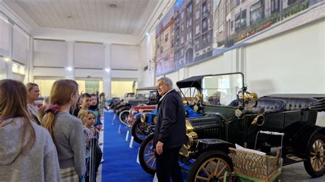 Muzeum Motoryzacji W Poznaniu Ostatni Miesi C Wystawy Wpoznaniu Pl