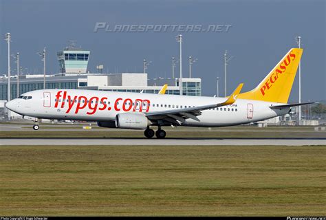 TC CPM Pegasus Boeing 737 82R WL Photo By Hugo Schwarzer ID 901431