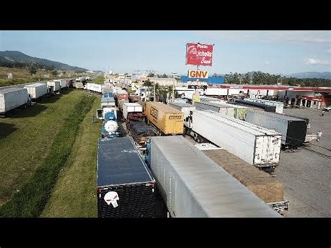 Brazil S Trucker Strike Paralyzes Country Could Lead To Dangerous