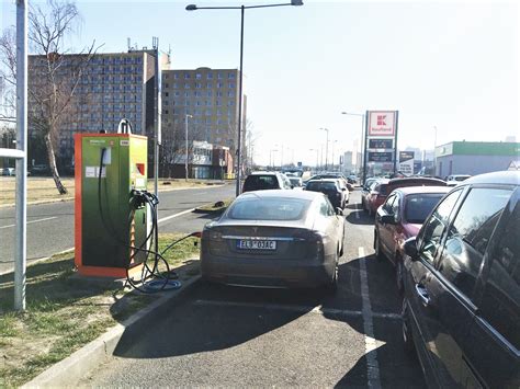 V Ústeckém kraji tankovalo během 1 pololetí nejvíce elektromobilů v