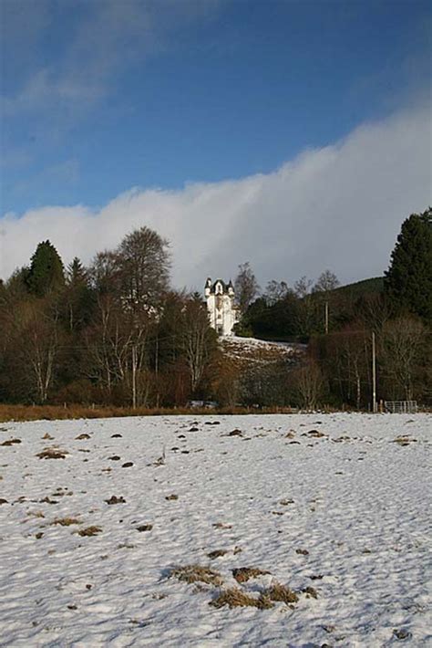 Scottish Castles Dalnaglar Castle