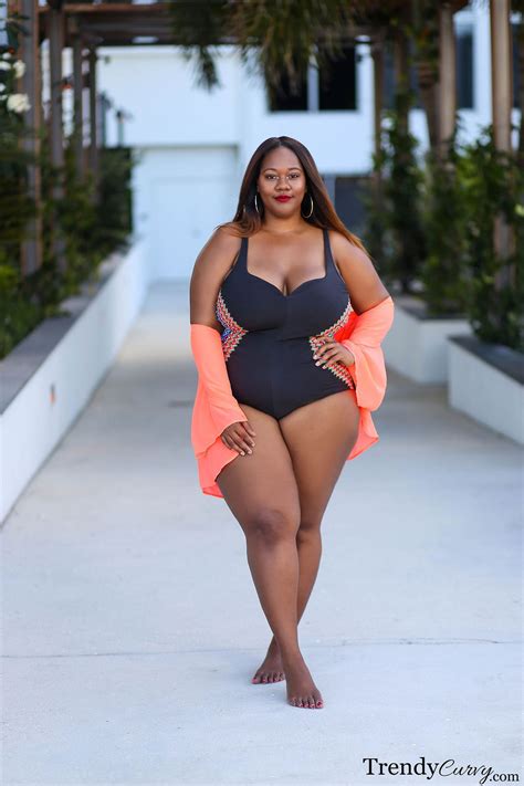 Trendy Curvy Plus Size Fashion Style Blog Plus Size Fashion Blog