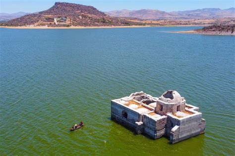 La Hermosa Iglesia Del Siglo Xviii Que Resurgi De La Presa La Pur Sima