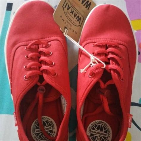 SEPATU WAKAI ORIGINAL Fesyen Pria Sepatu Sneakers Di Carousell