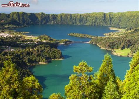 Lagoa Das Sete Cidades Sullisola Di Sao Foto Sao Miguel