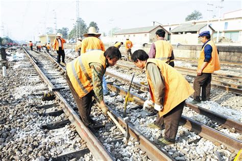 厦深铁路铺轨基地昨日动工新闻中心新浪网