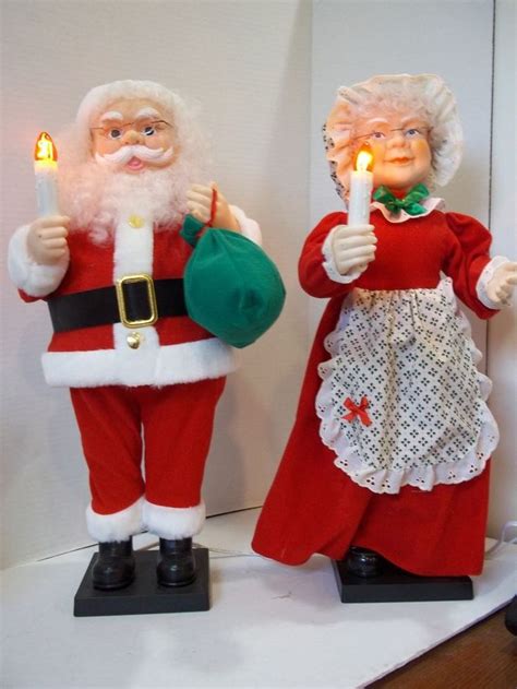 Motionette Santa Claus Mrs Claus Set Animated Illuminated