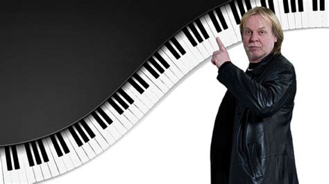 Rick Wakeman Announces Rescheduled 2022 Solo Tour Dates Bravewords