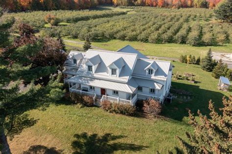 Coup de coeur pour cette fabuleuse maison ancestrale à Rougemont en