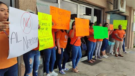 Por Casos De Maltrato Y Abuso Protestan Trabajadoras Del IMSS De