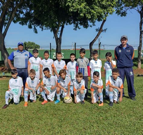 Escolinha De Futebol De Leme Jogo Amistoso Jornal Tribuna De Leme