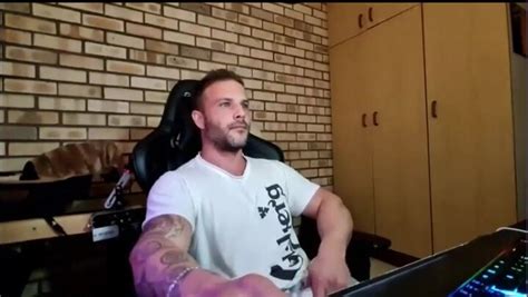 Hot Tattooed Muscle Guy On Webcam 06 ThisVid