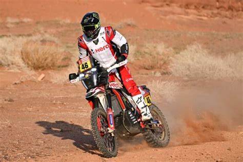 Good Samaritan Ross Branch Takes Dakar Bike Stage Sport The Namibian