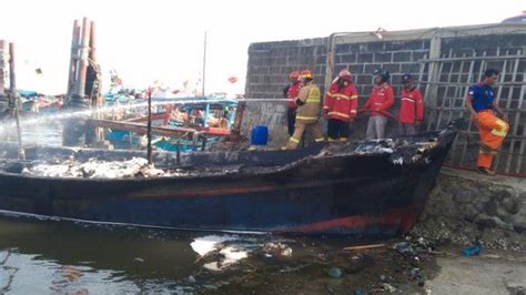 Kapal Nelayan Hangus Terbakar Di Dermaga 3 PPSC Cilacap