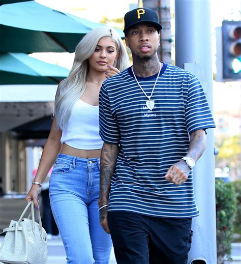 Photo Kylie Jenner Et Son Petit Ami Le Rappeur Tyga Se Balade En