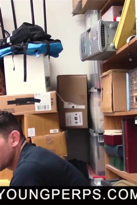 Pretty Stealer Jeremy Spreadums Caught Stealing By Cop Gay Bareback Bareback Porn XHamster