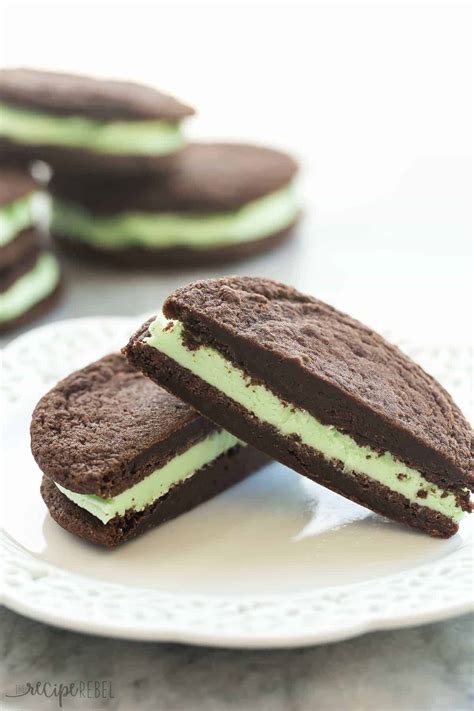 Homemade Mint Chocolate Oreos Sandwich Cookies