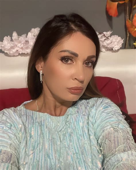 Nicoleta Luciu și a reluat cariera de model Vedeta dă sute de euro pe