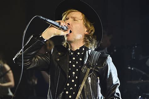 Beck Announces Spring 2018 Tour Dates