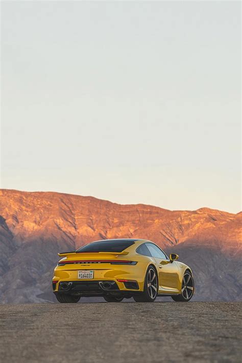 2021 Porsche 911 Turbo Phone Wallpaper 009 Wsupercars