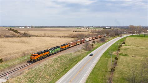 Bnsf 1409 Sd60m H Galdmo1 27a Sheahan Ia With A Trio Flickr