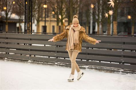 6 Best Uses Of Artificial Ice Rinks