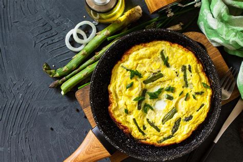 Frittata Di Asparagi Un Secondo Piatto Facile E Veloce