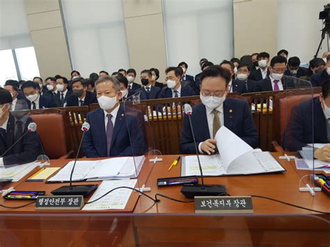 이태원 참사 공식 사망자 159명으로 증가생존 고교생 극단적 선택 인정 통일경제뉴스