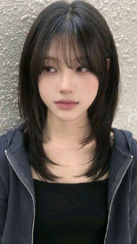 Pin By Alice On Makeup In Hair Inspiration Long Haircuts