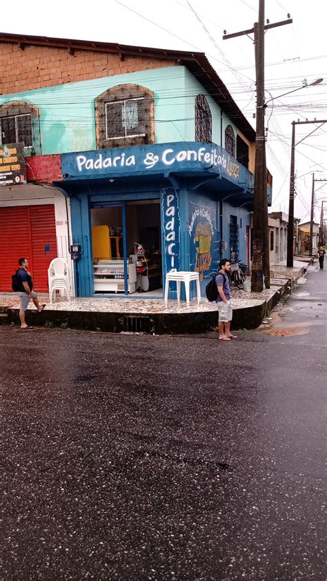 Padaria E Confeitaria Luiza Na Cidade Ananindeua