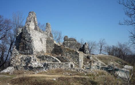 felső) Tátika vár