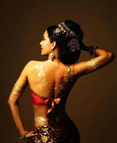 AtoZ Hotphotos Lara Dutta Hot Stills
