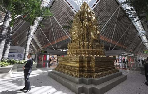 Cambodia Inaugurates New Chinese Funded Airport Near Angkor Wat Et