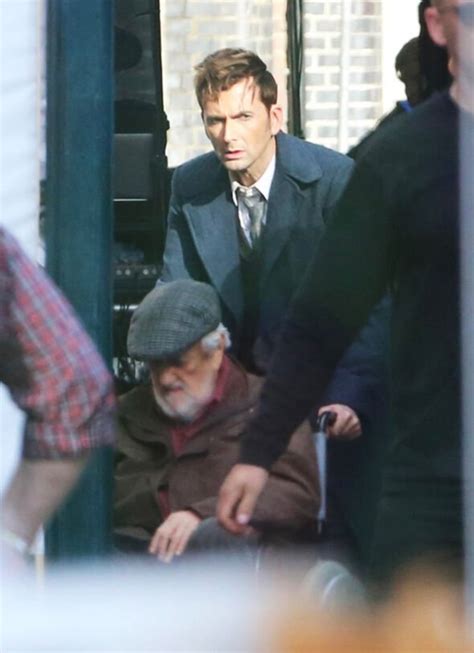 Bernard Cribbins Last Pics David Tennant Pushes Late Star In