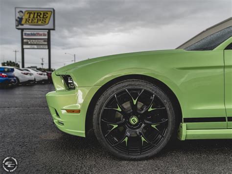 2014 Ford Mustang Staggered Motegi Racing Wheels 25535zr20 Nitto Tires