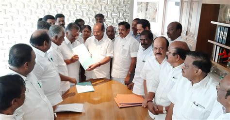 Lok Sabha Polls AIADMK PMK Enter Alliance In Tamil Nadu PMK To Get