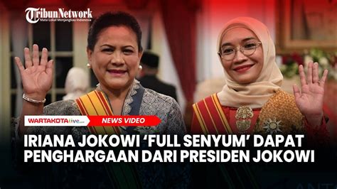 Iriana Jokowi Full Senyum Dan Cium Tangan Presiden Usai Terima Tanda